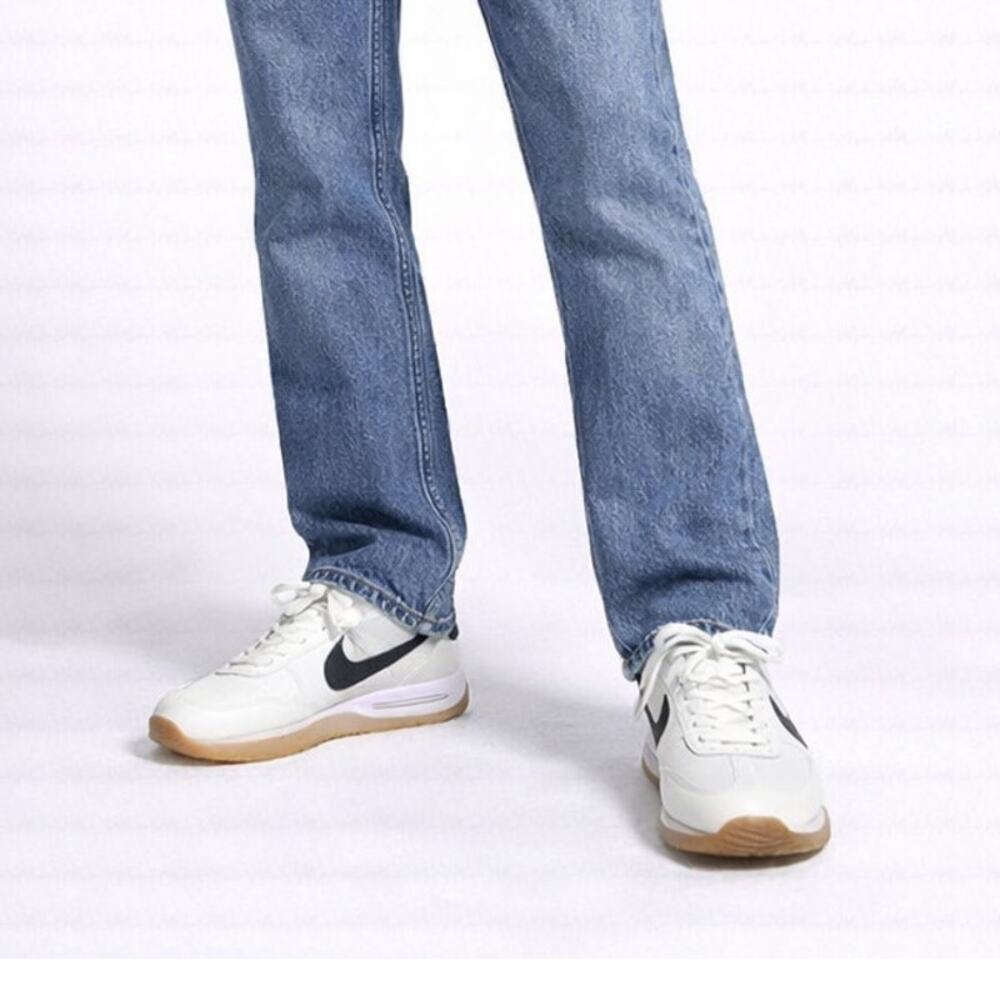 Nike pacific low IM4006-101 White Black Gum Sole Sneakers Mens Size 10.5 Casual